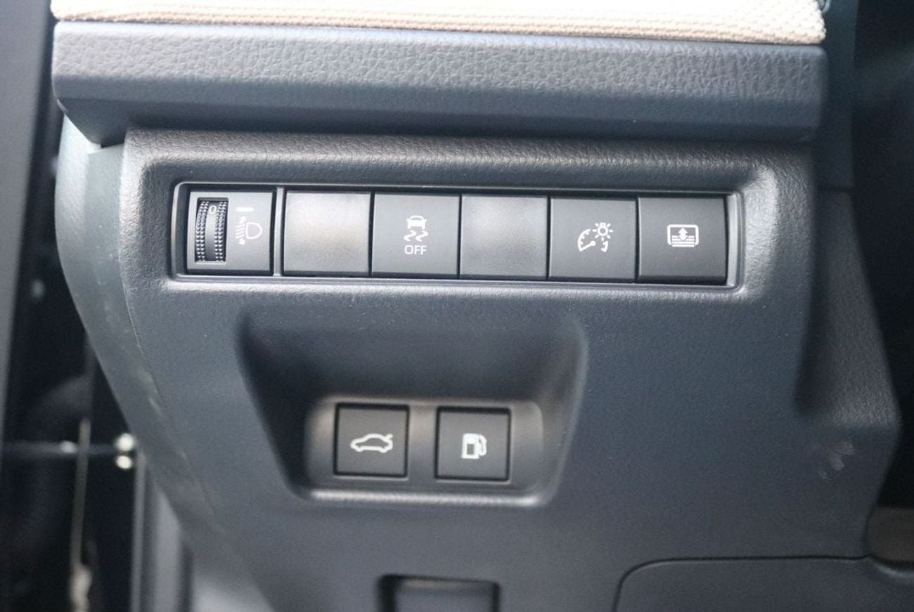 تويوتا كامري 2.5LE, KEYLESS ENTRY,PUSH START, PANORAMIC ROOF, ALLOY WHEELS, MODEL 2026
