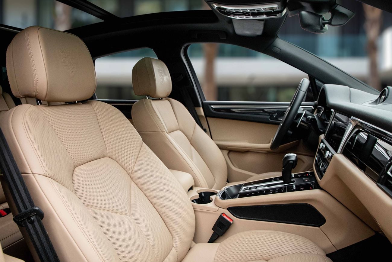 Porsche Macan Macan | 4,896 P.M | 0% Downpayment | Porsche Warranty!