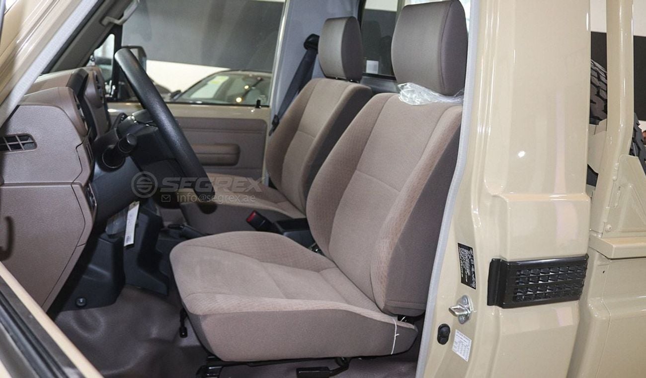 تويوتا لاند كروزر بيك آب 2025 Model Toyota Land Cruiser Pick Up LC79 SC, 4.0L Petrol 4WD 6A/T