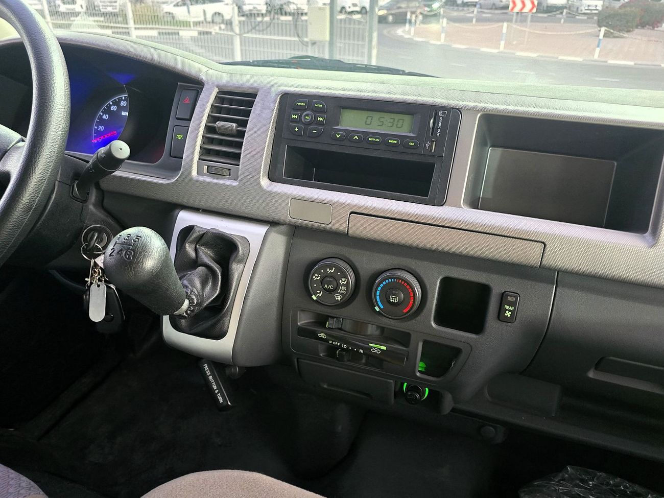 Joylong A4 JOYLONG A4 Bus 2.5L V4 Diesel 15 Seats   White color 2023 Model