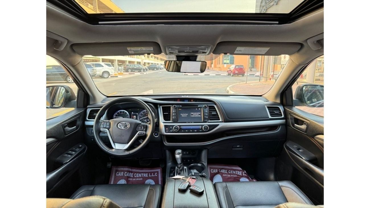 Toyota Highlander 2019 XLE LIMITED AWD SUNROOF 2 KEYS USA IMPORTED