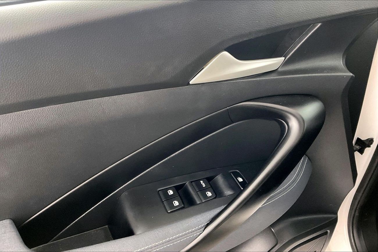 Chevrolet Captiva LS | National Day Celebration | Guaranteed Warranty | 0 Down Payment