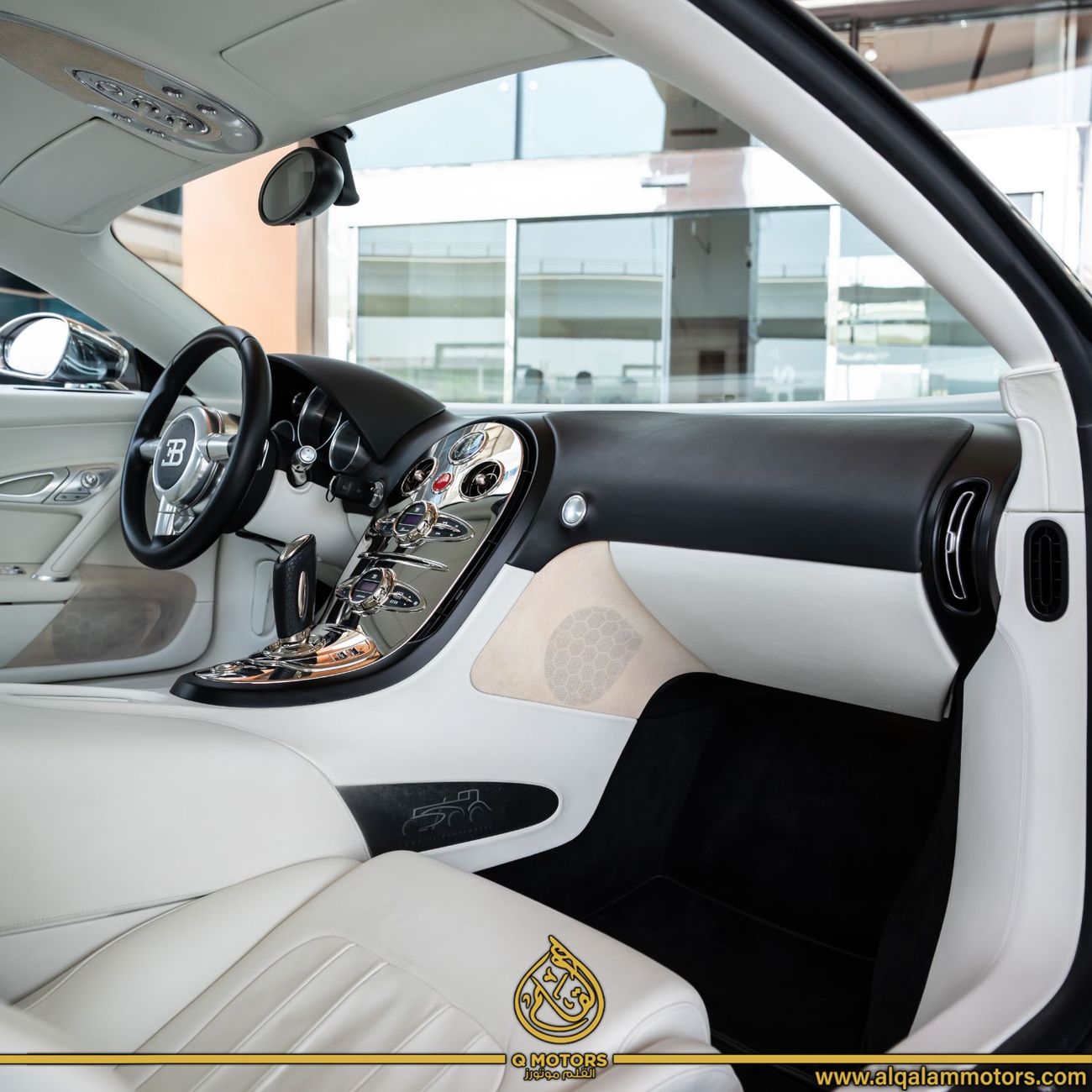 بوغاتي فيرون 2010 BUGATTI VERYON NOCTURNE GCC DONE ONLY 4000KM WITH 2 YEARS SERVICE CONTRACT