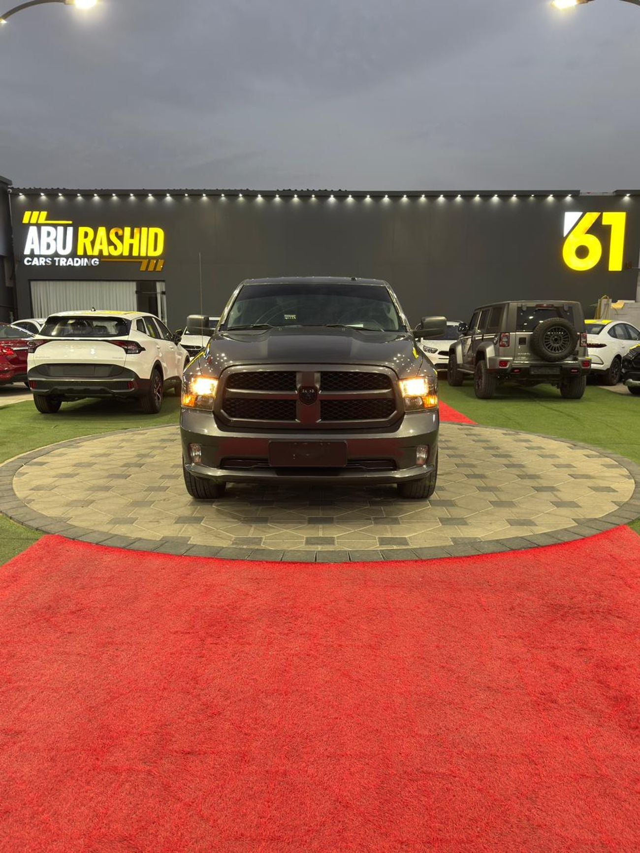 دودج رام فان