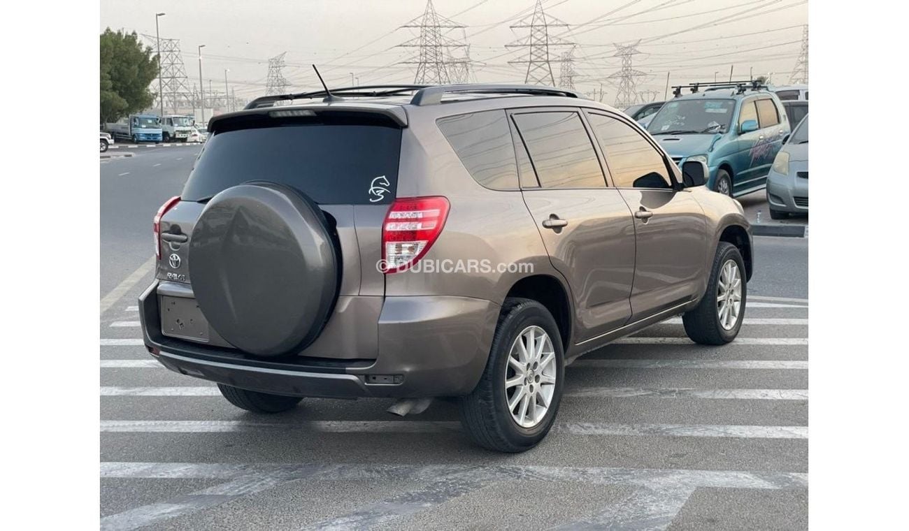 تويوتا راف ٤ 2011 Toyota RAV4 4X4 With Sunroof