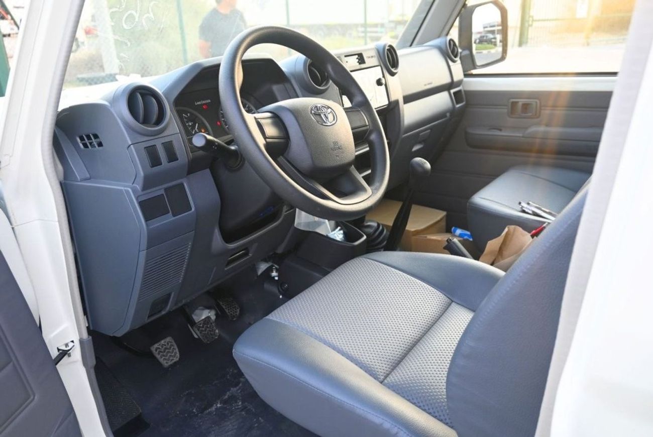 تويوتا لاند كروزر بيك آب TOYOTA LAND CRUISER LC 79 D/C 4.2L MODEL 2024