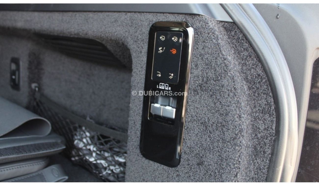 Land Rover Range Rover Sport LAND ROVER RANGE ROVER  FIRST EDITION AT (Export And Local)