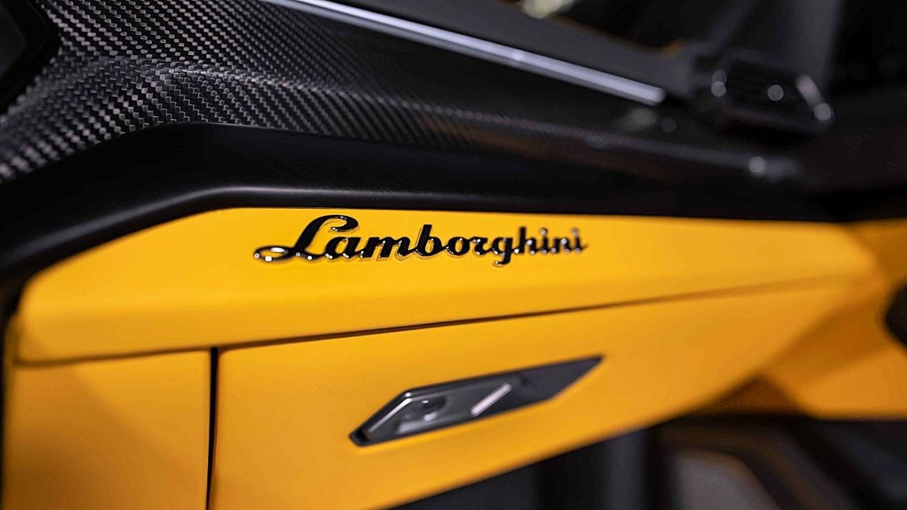 Lamborghini Urus S | LIMITED OFFER  | FULLY LOADED | BRAND NEW | 657 HP |