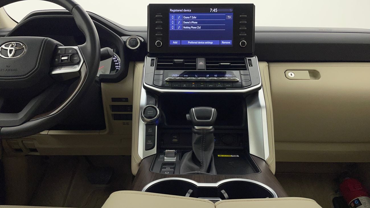 تويوتا لاند كروزر GXR 4 | بدون دفعة مقدمة | اختبار القيادة في المنزل