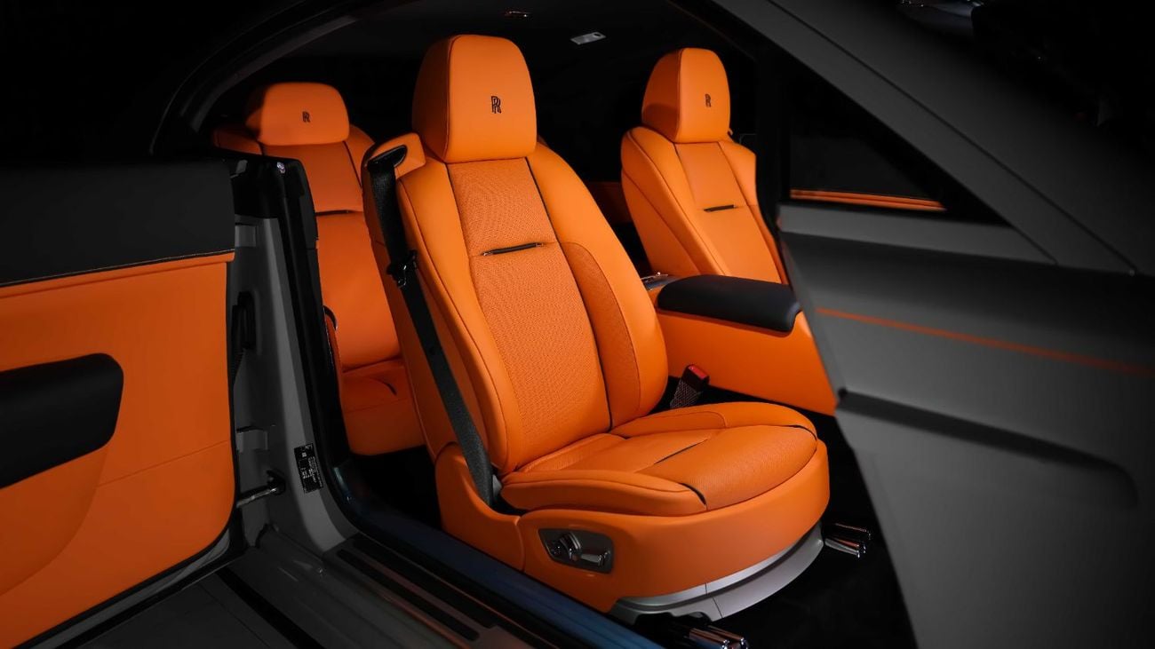 رولز رويس أونيكس Wraith | NEGOTIABLE PRICE | NEW | 2023 | V12 | 624 HP | 3-YEAR WARRANTY AND SERVICE