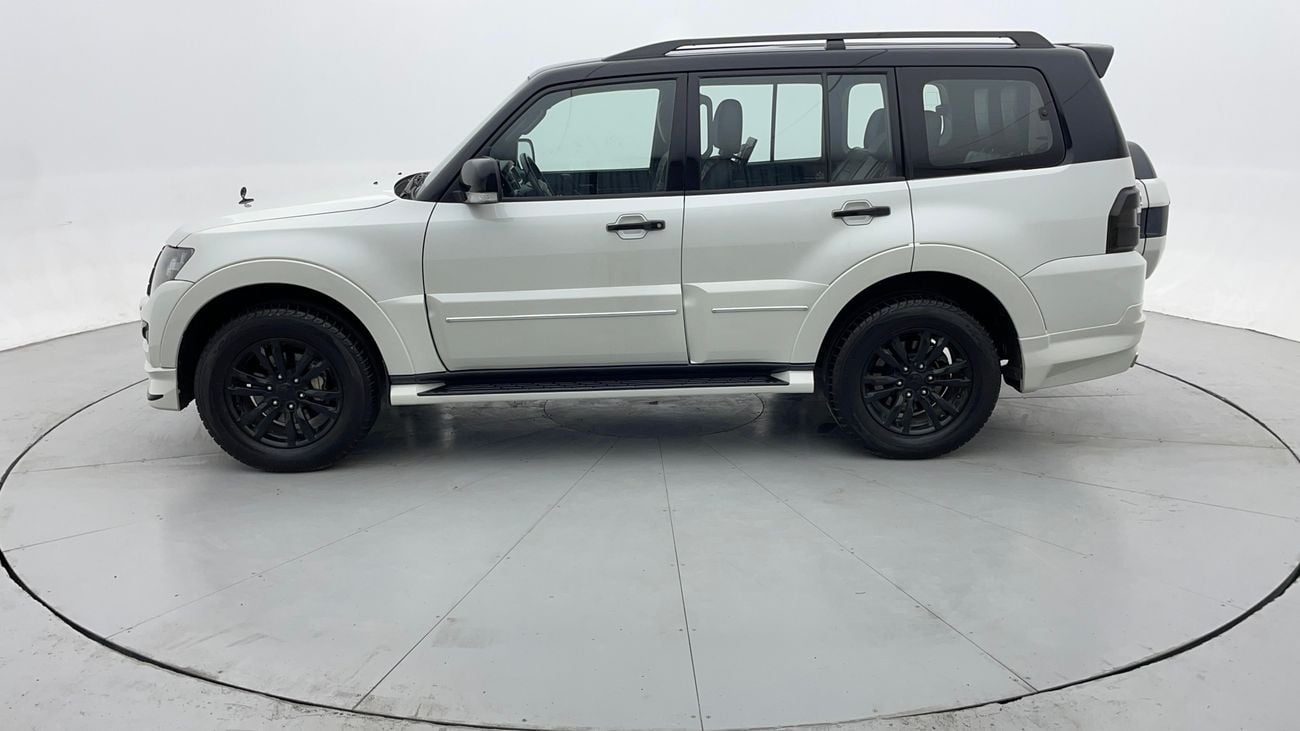 Mitsubishi Pajero SIGNATURE EDITION 3.8 | Zero Down Payment | Free Home Test Drive