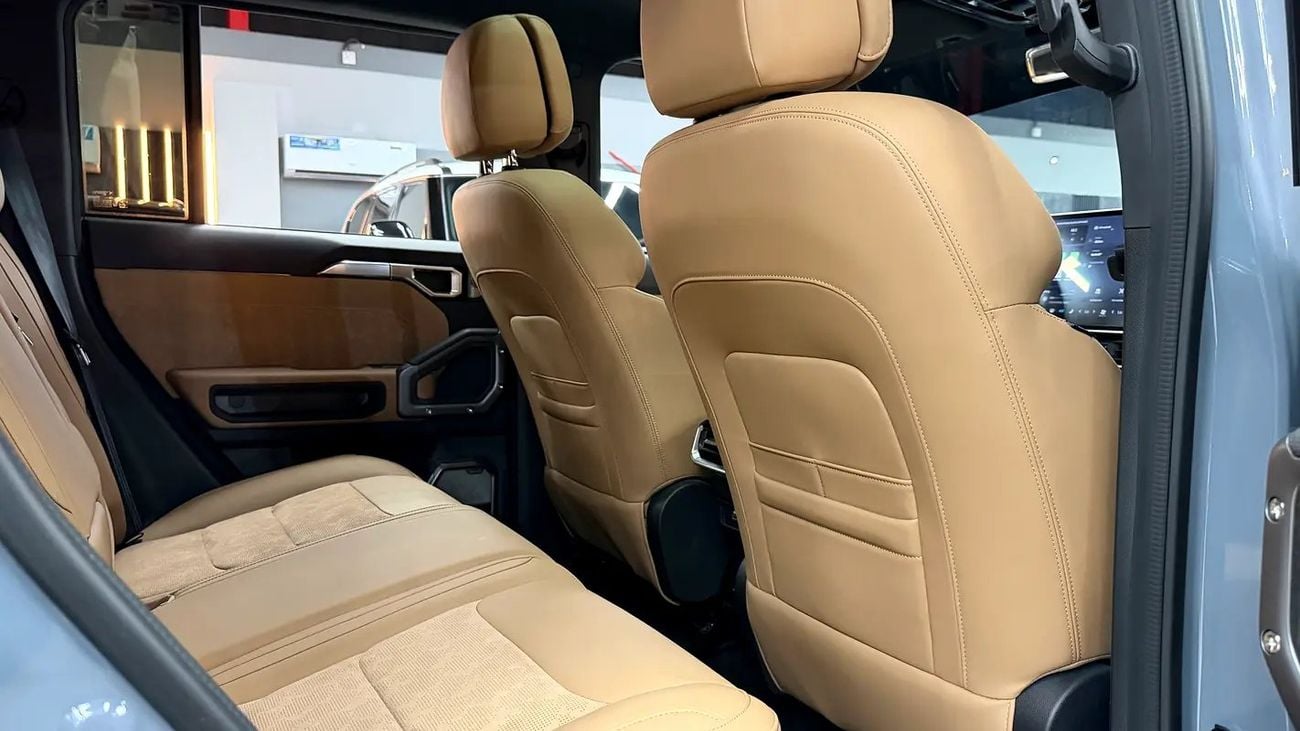 Jetour T2 LUX