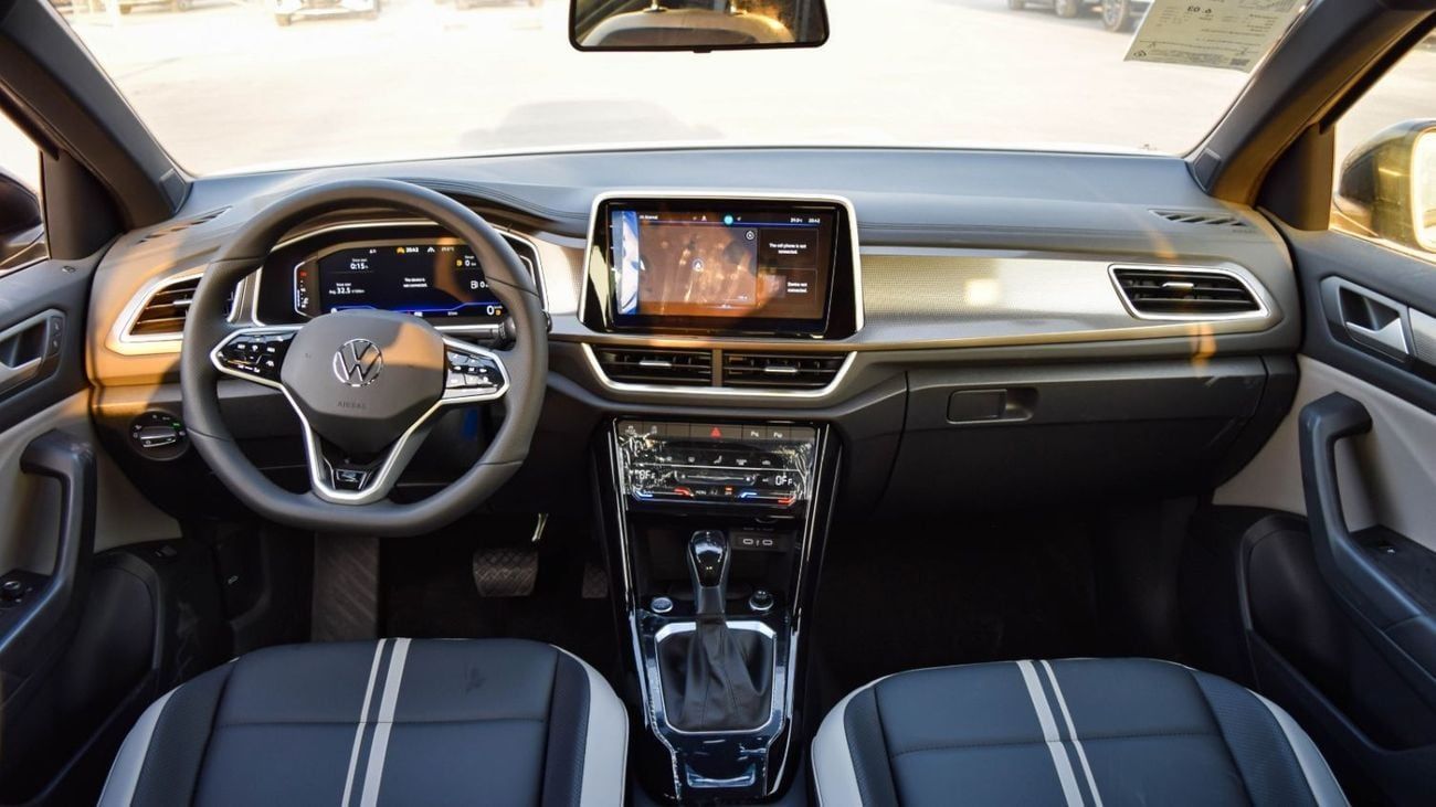 Volkswagen T ROC T-ROC FULL OPTION 1.5 TURBO BLACK EDITION