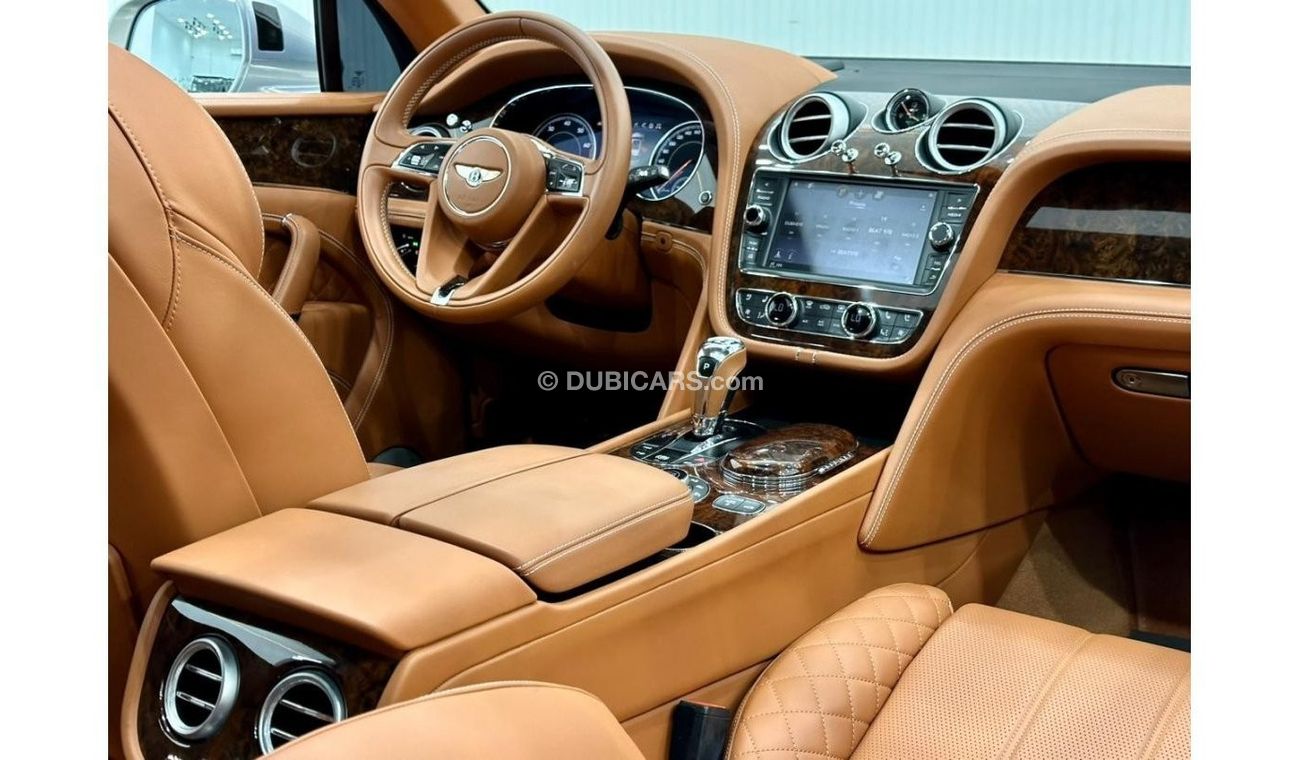 Bentley Bentayga Special Edition 2017 Bentley Bentayga Mulliner Edition, Warranty, Full Service History, Low Kms, GCC