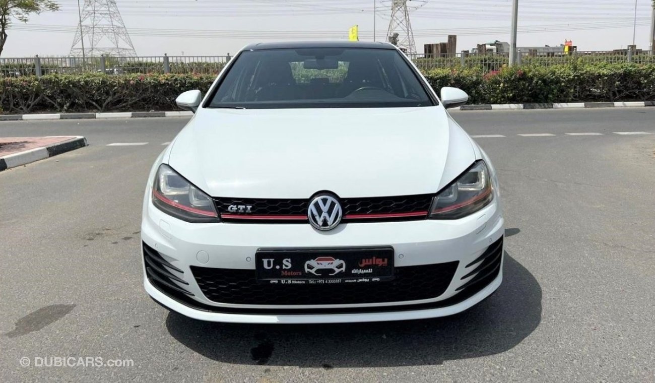 فولكس واجن جولف GTI