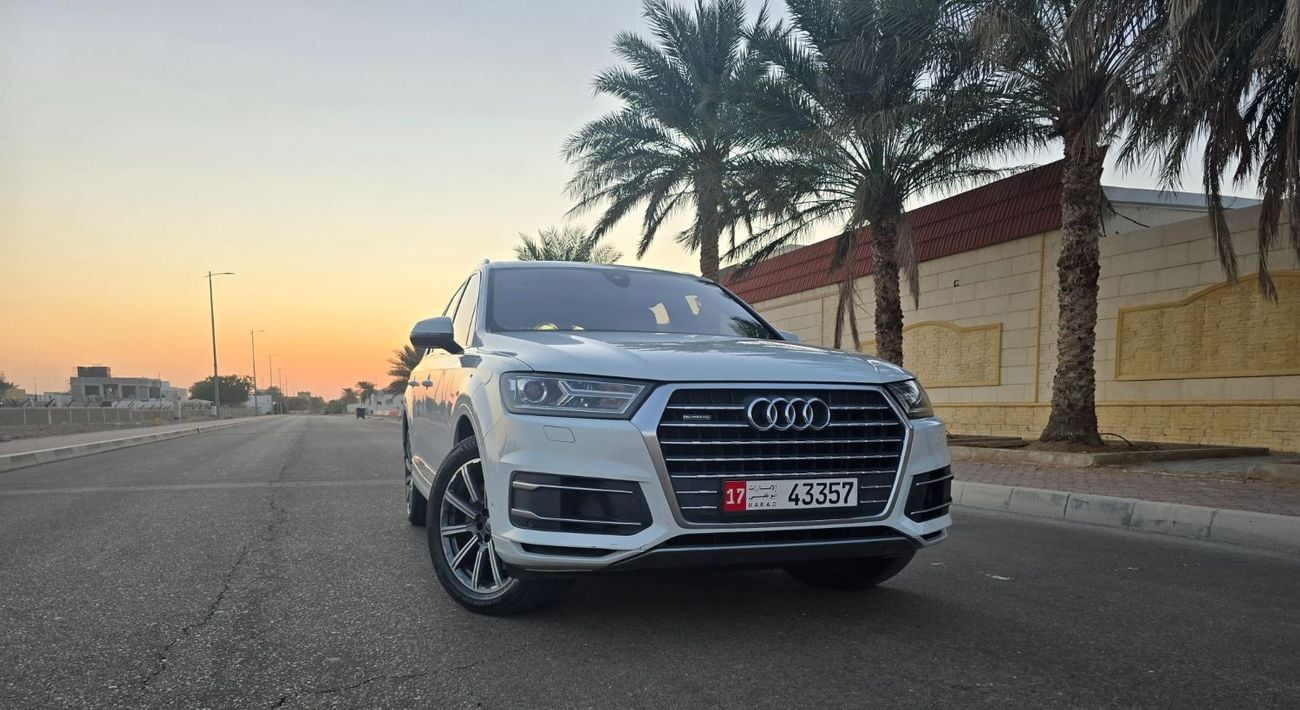أودي Q7 45 TFSI quattro 3.0L