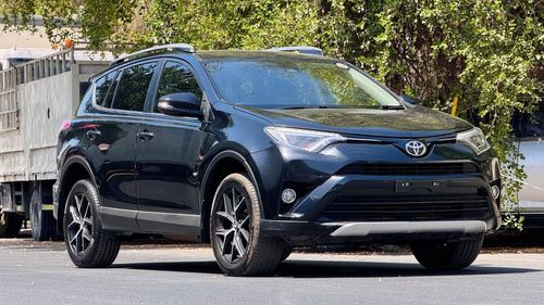 Toyota RAV4 AUTO TRANSMISSION | RHD | 2.0L PETROL ENGINE | PUSH START ENGINE | COMPACT SUV