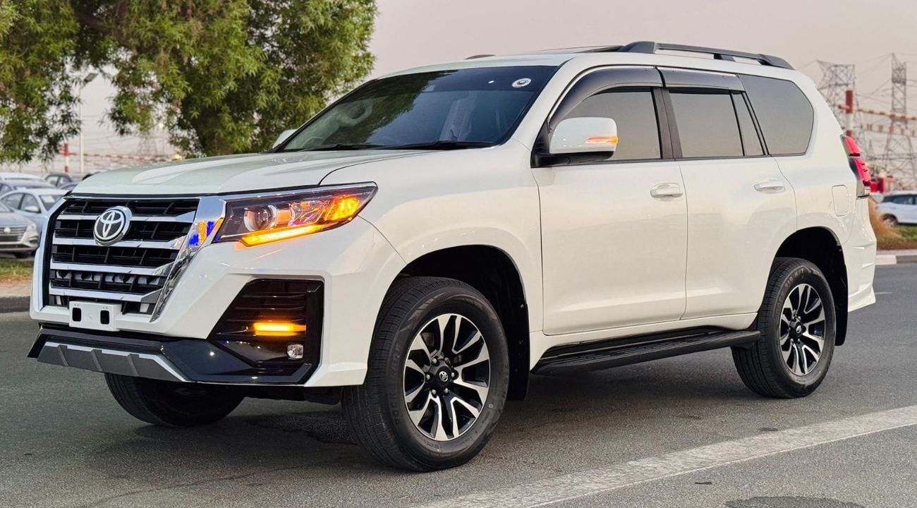 Toyota Prado LIMGENE BODY KIT INSTALLED | 2.8L DIESEL ENGINE | AT | PUSH START ENGINE | RHD