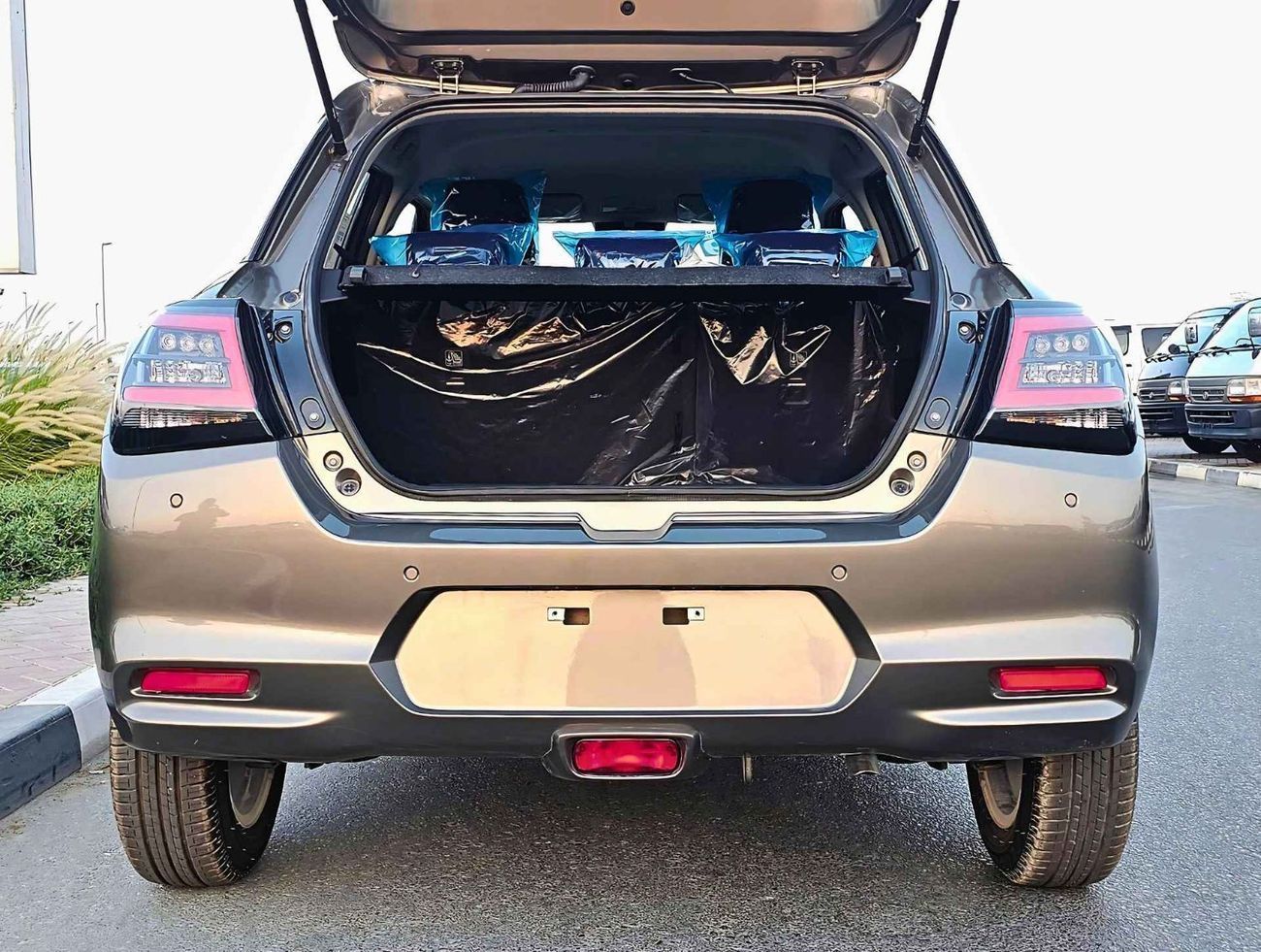 Suzuki Swift GLX | GCC WITH RADAR | BLINDSPOTS | HIGH OPTION | CODE # GLXHR