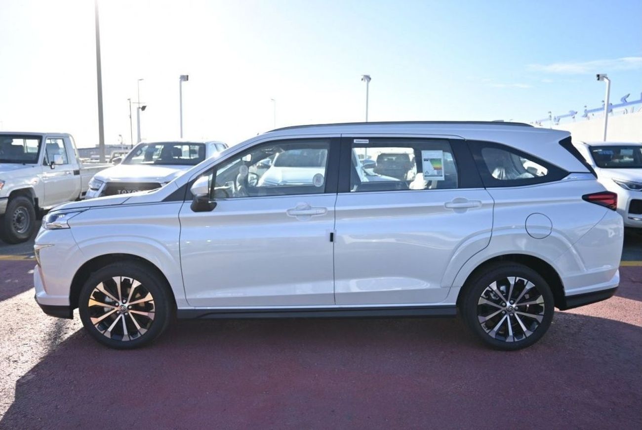 تويوتا فيلوز Toyota VELOZ 1.5L Petrol, FWD, SUV, 5 Doors, Push Start, Rear Parking Sensors, 7 Seater, Rear Camera