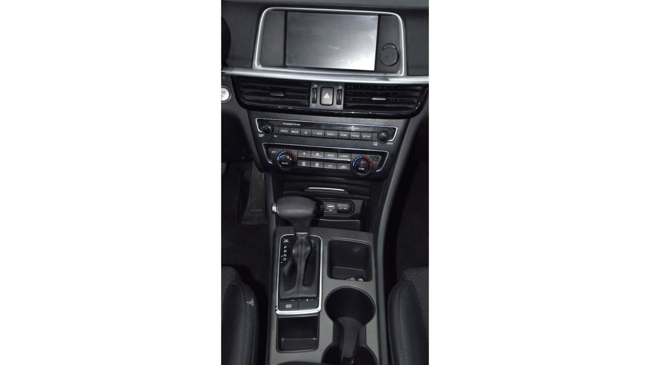 Kia Optima EXCELLENT DEAL for our KIA Optima S ( 2019 Model ) in White Color American Specs