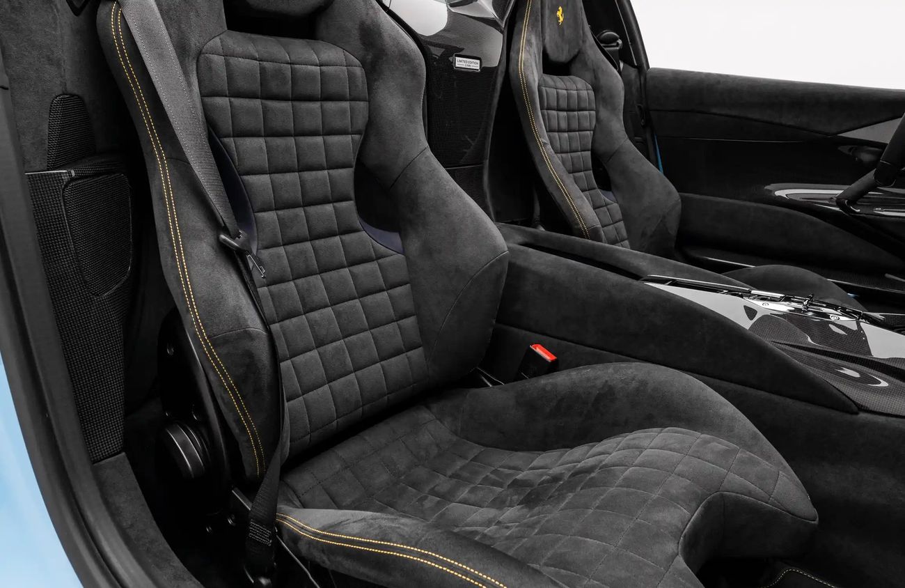 فيراري 812 كومبيتيزون 6.5L V12 Naturally Aspirated Engine