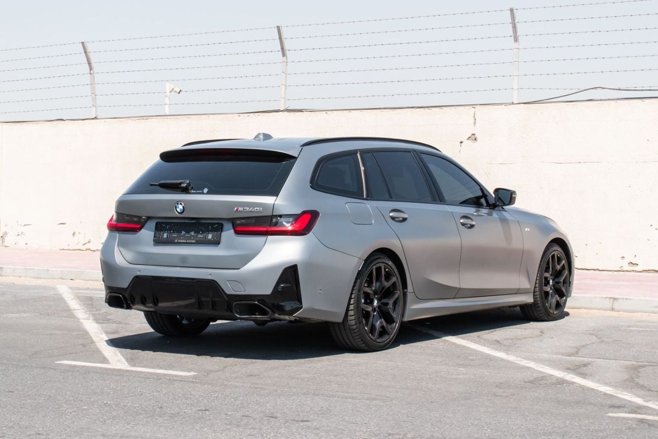 بي أم دبليو M340i XDRIVE