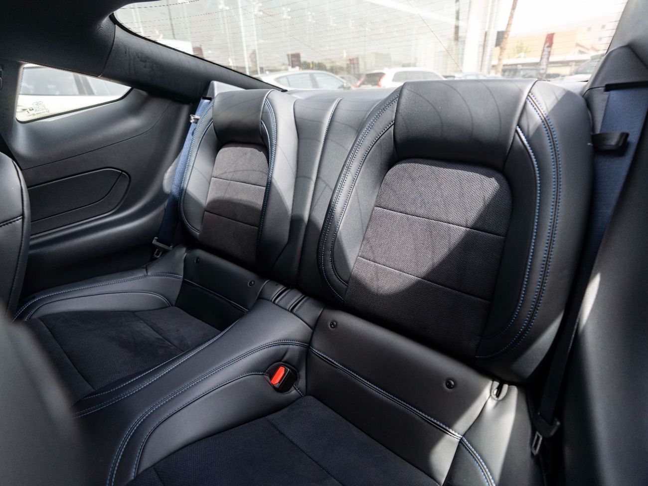 Ford Mustang Dark Horse