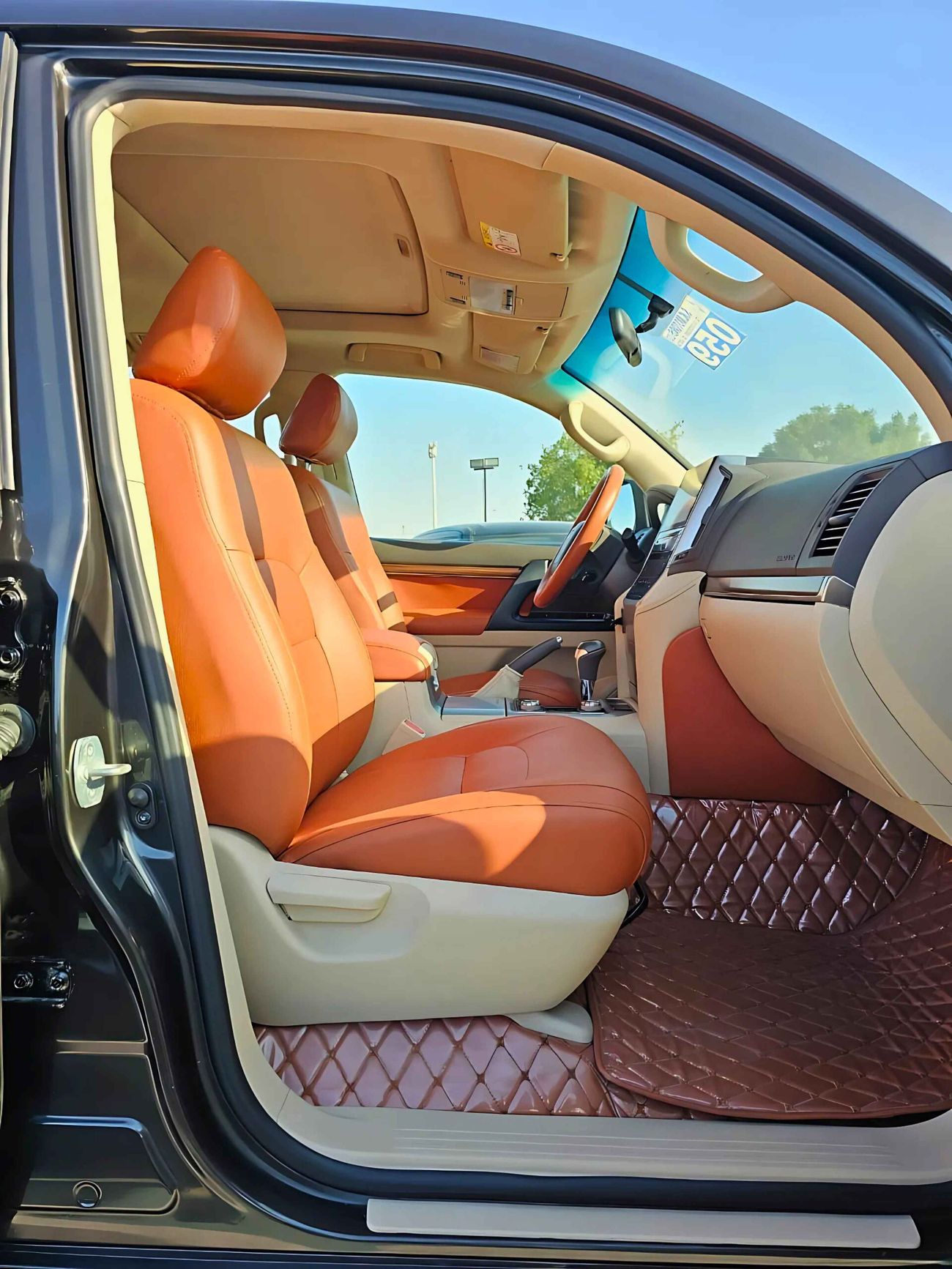 تويوتا لاند كروزر GXR/ 4.0L V6 4WD / FULL OPTION/ EXPORT ONLY / LOT#43956