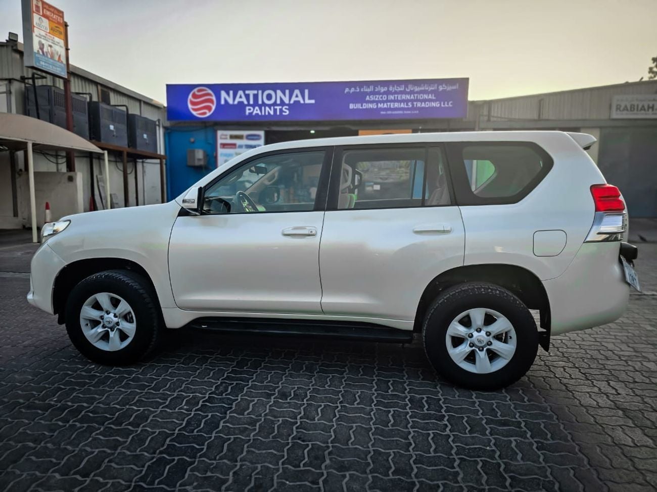 Toyota Prado TX-L PETROL ,2.7 LITER ,LEFT HAND DRIVE  ONLY FOR EXPORT