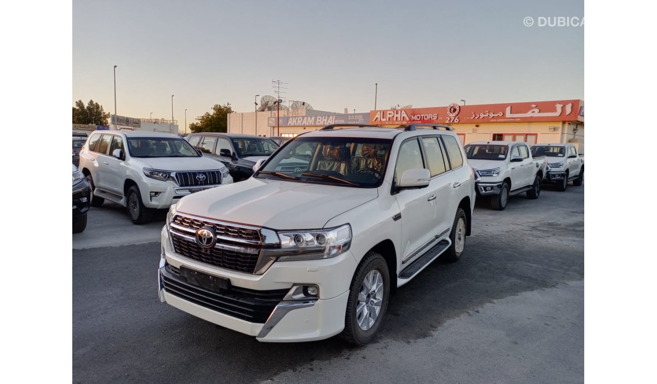 Toyota Land Cruiser VXR 4.5L Turbo Diesel full option 2020 model