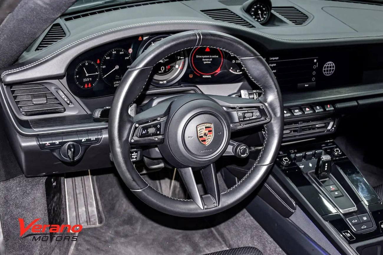 بورش 911 911 Carrera 4 GTS – Top Spec