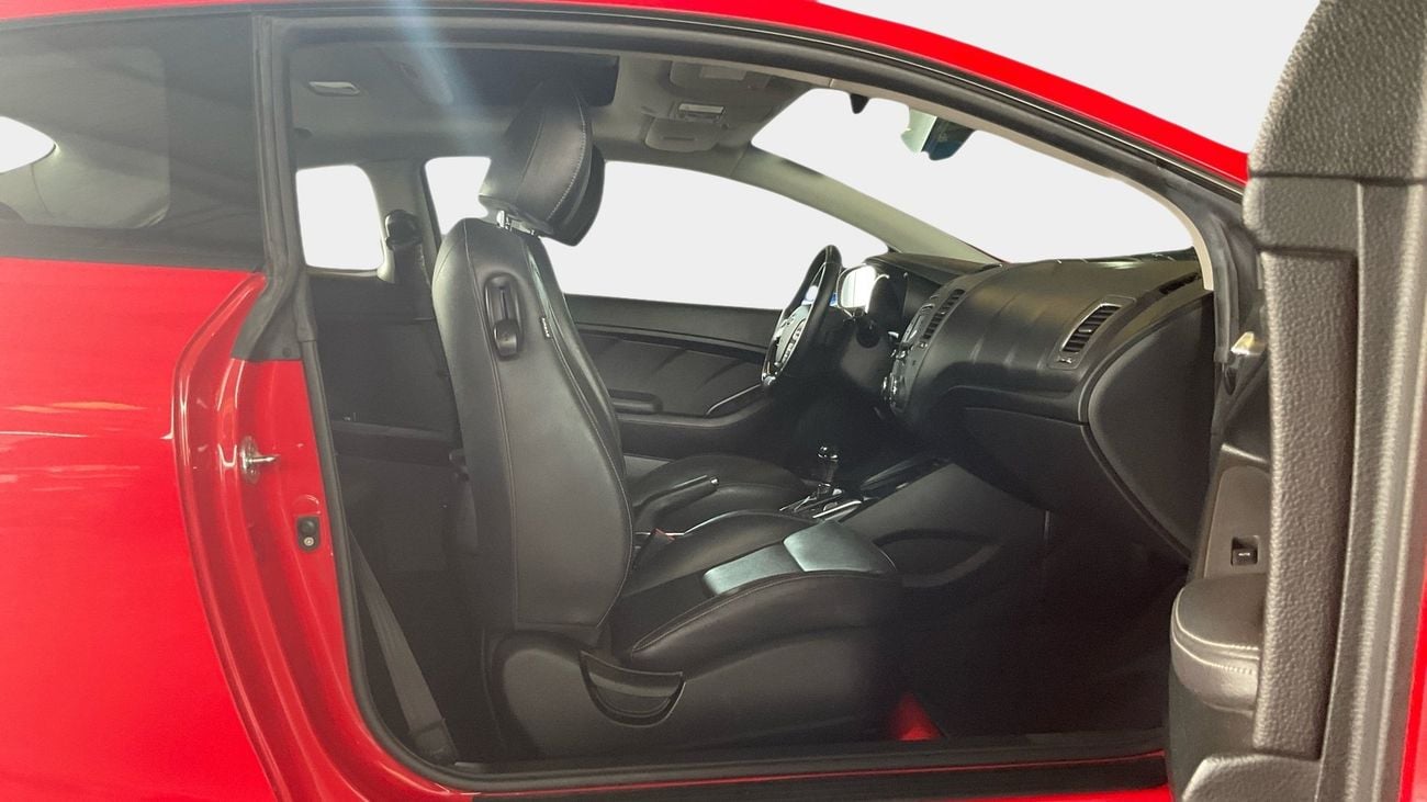 Kia Cerato Koup SX Top 2.0L SX Top | Guaranteed Warranty | 0 Down Payment