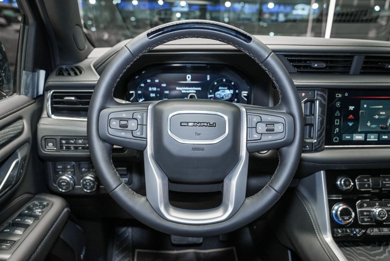 GMC Yukon 6.2 V8 Denali (AWD)