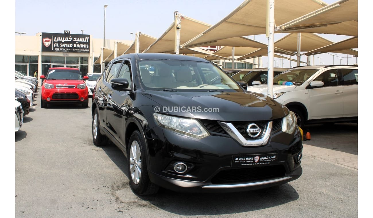 Nissan XTrail ACCIDENTS FREE - GCC - PERFECT CONDITION INSIDE OUT - BASE MODEL