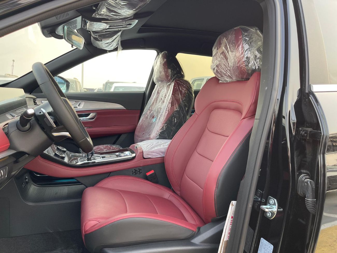 جيتور X70 بلس JETOUR X70 PLUS LUXURY 1.6T  2025