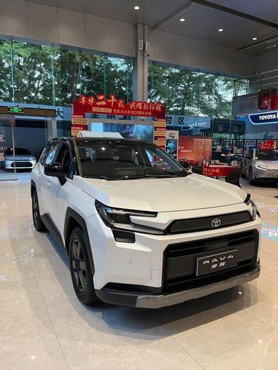 Toyota RAV4 Spot inventory