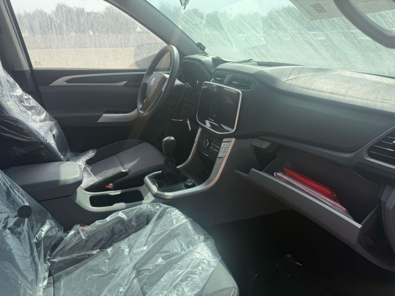 MG T60 2025 MG T60 4WD 2.4L MT GASOLINE PICK UP 4X4 DOUBLE CAB