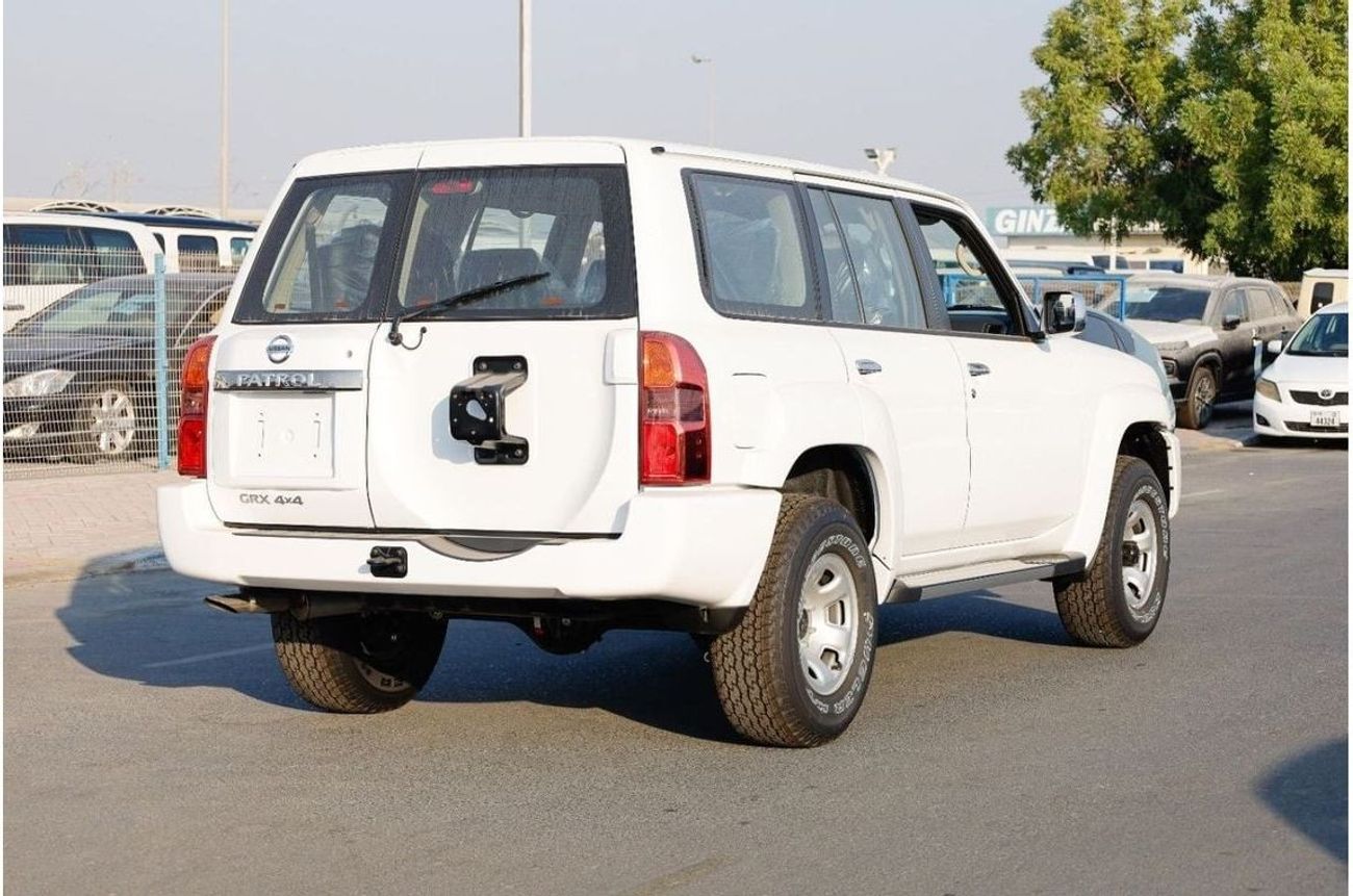 نيسان باترول سفاري NISSAN PATROL Y61 4.8L PETROL 4WD WAGON MID GRX AUTO