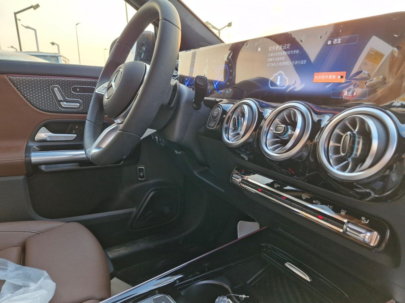 Mercedes-Benz EQA 250 SUV 2024 Mercedes-Benz EQA 260 SUV – Freezone | Export & UAE Registration Available