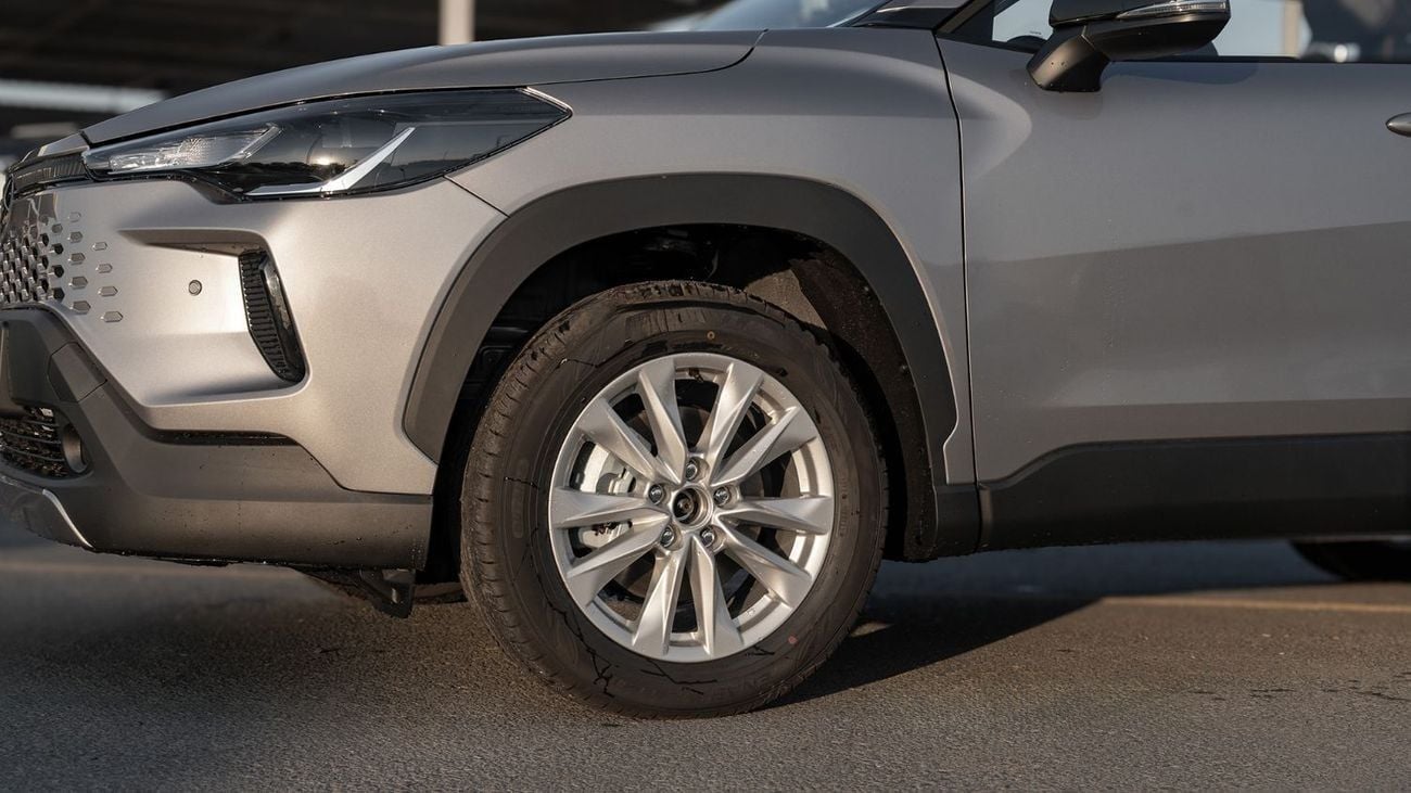 تويوتا كورولا كروس 2025 | TOYOTA COROLLA CROSS 2.0L HYBRID ELIT NEW SHAPE