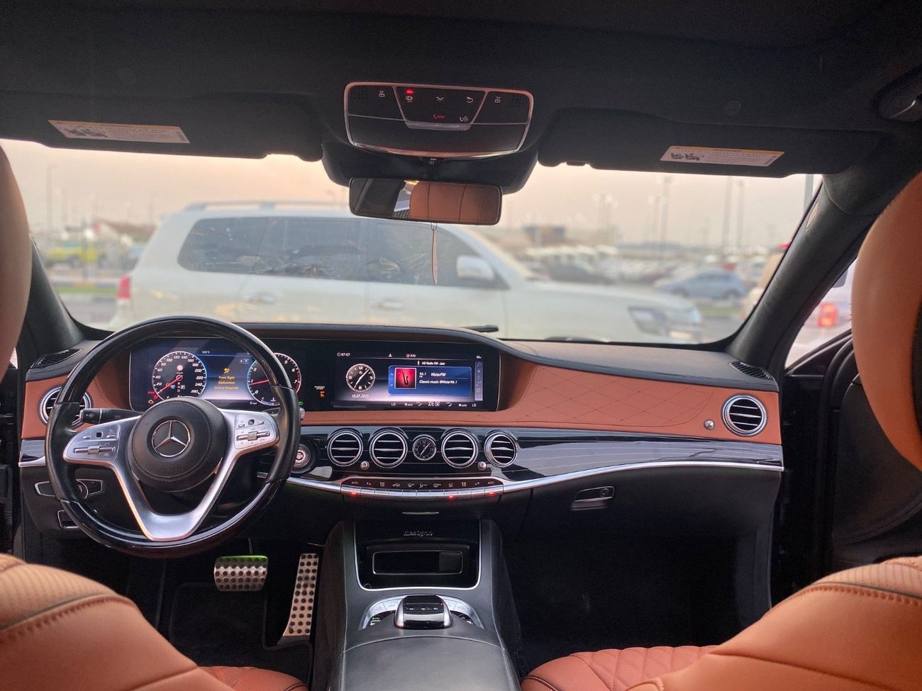 مرسيدس مايباخ S560 مايباخ