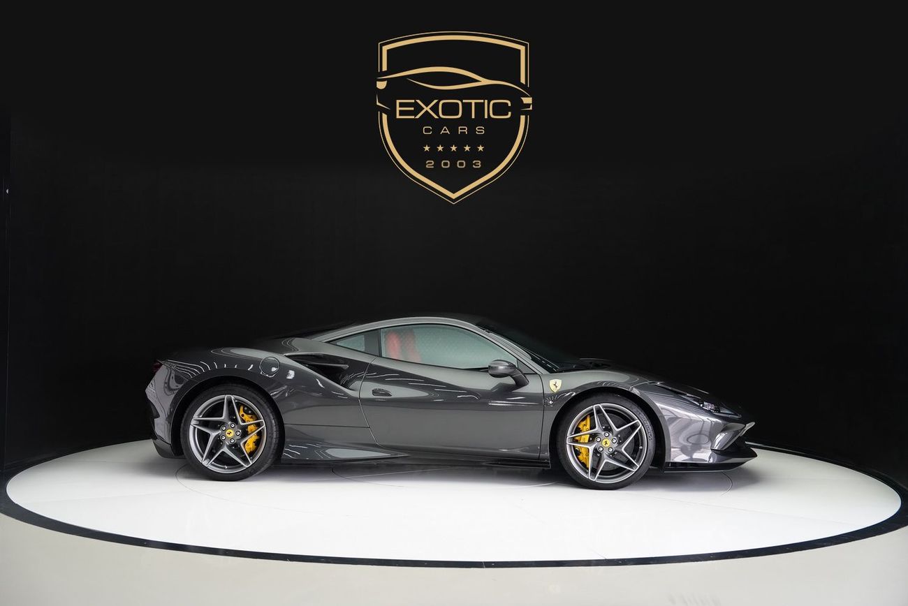 Ferrari F8 Tributo 3.9T V8