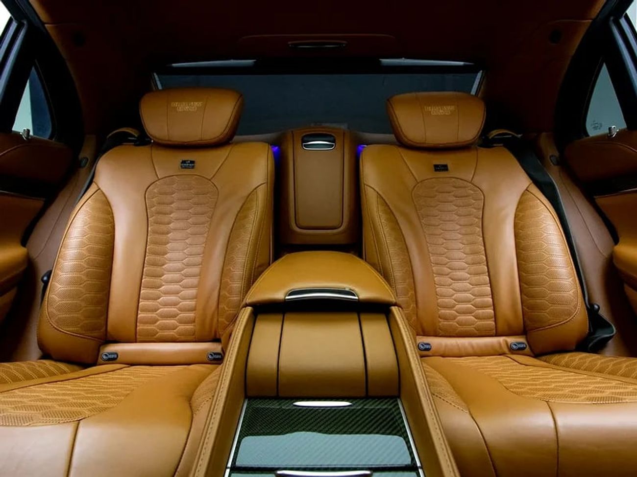 Mercedes-Benz S 63 AMG Std 5.5L Brabus 850