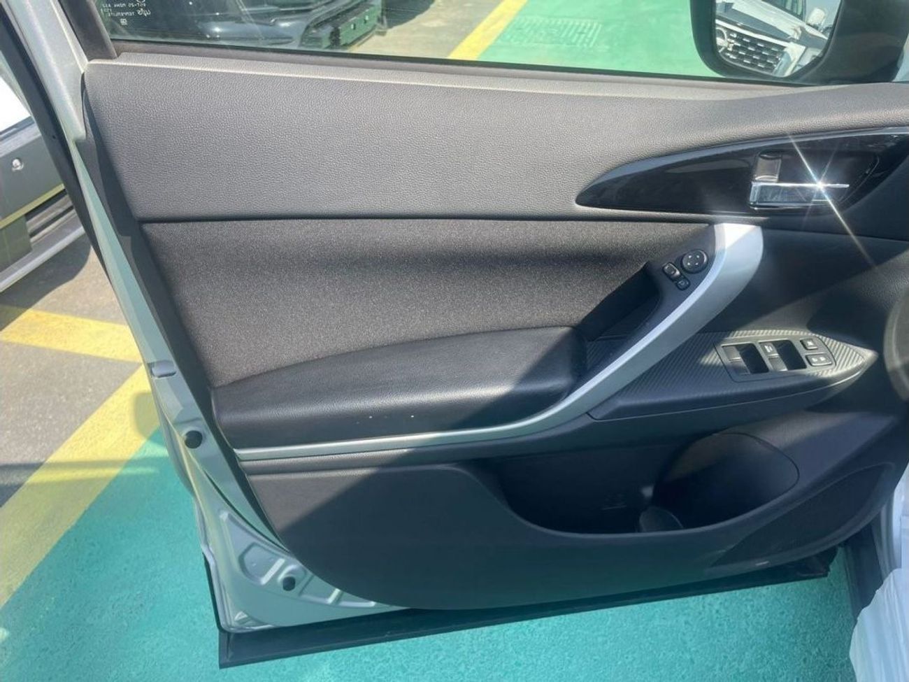 Mitsubishi Eclipse Cross 2023 MITSUBISHI ECLIPSE 1.5L GCC SPECS FULL OPTION AUTOMATIC ZERO KM