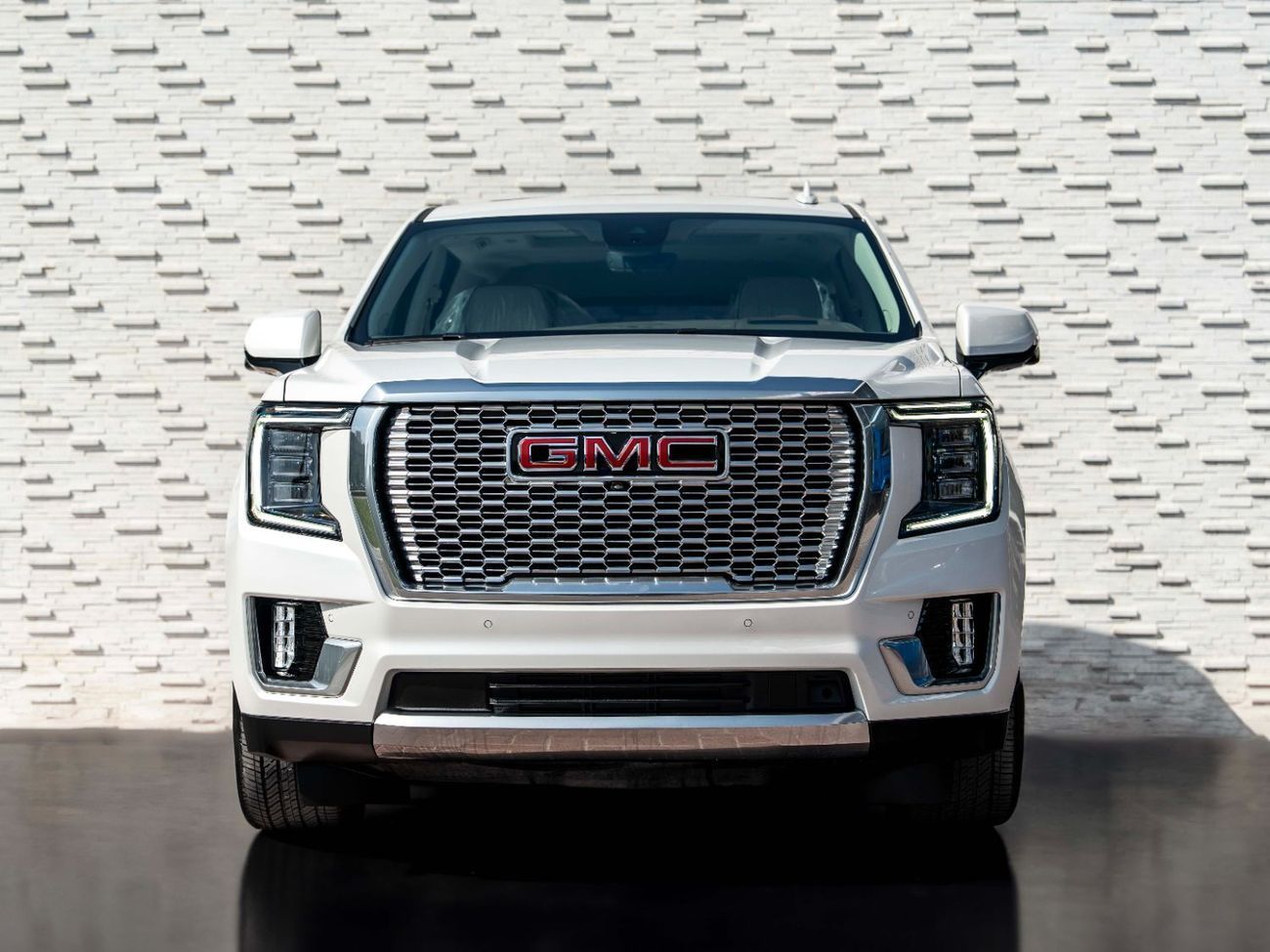 GMC Yukon 6.2 V8 Denali (AWD)