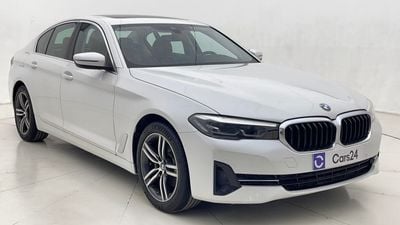 بي أم دبليو 520i 2023 JOY EDITION | AED 1854/Month | 0 DP | 30 Day Return | Warranty | Service History