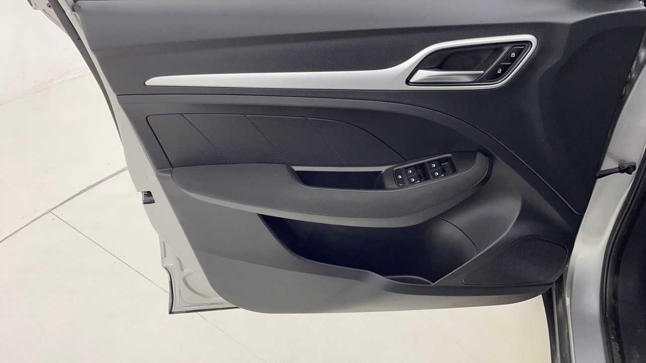 أم جي ZS STD 1.5 | بدون دفعة مقدمة | اختبار قيادة مجاني للمنزل