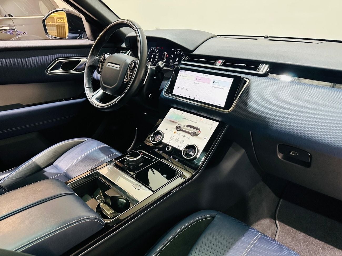 Land Rover Range Rover Velar P250 R-Dynamic HSE 2.0L