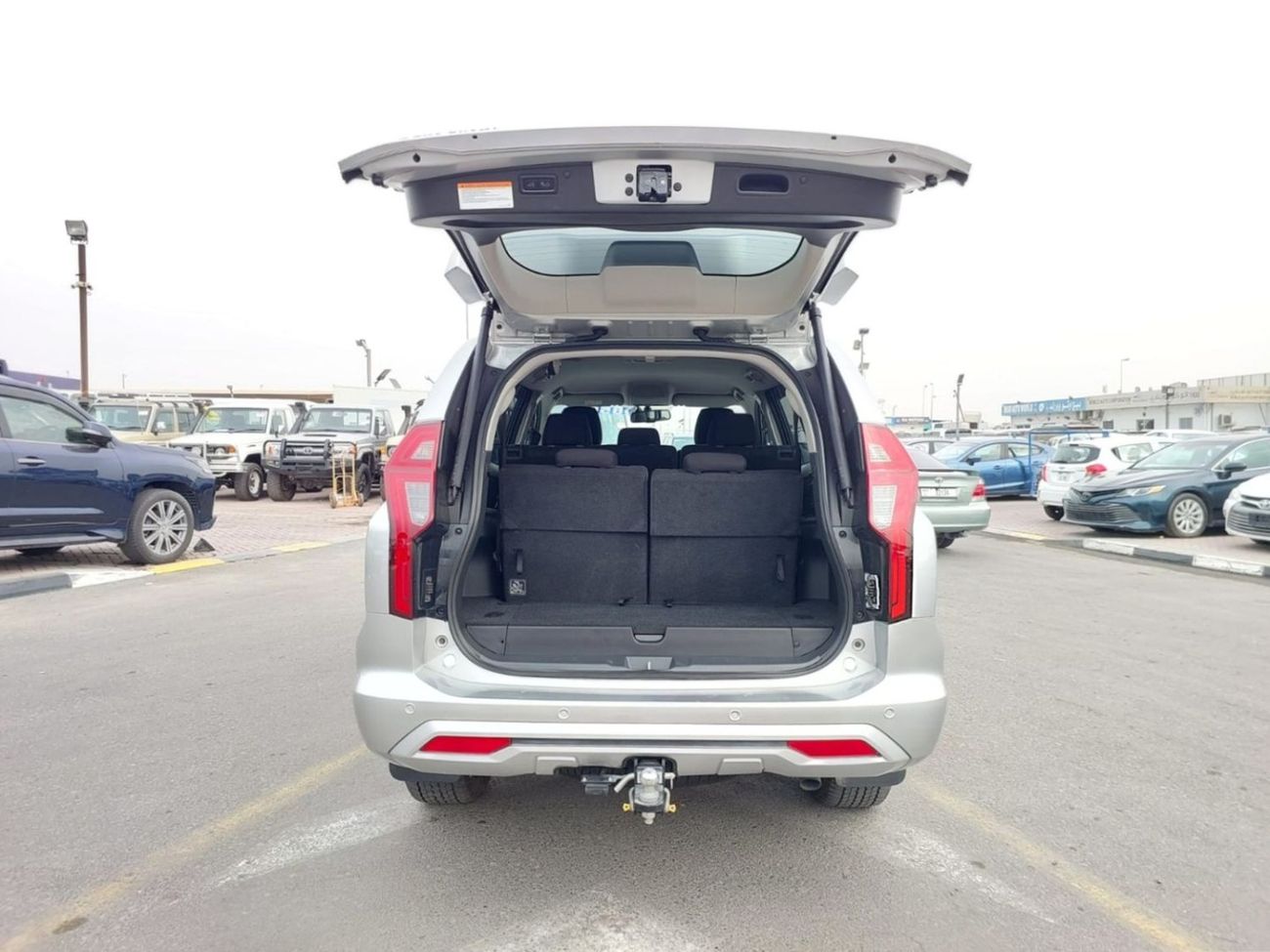 Mitsubishi Pajero MITSUBISHI PAJERO SUV RHD 2023 MODEL 2.4 L DIESEL AUTPMATIC(PM11732)